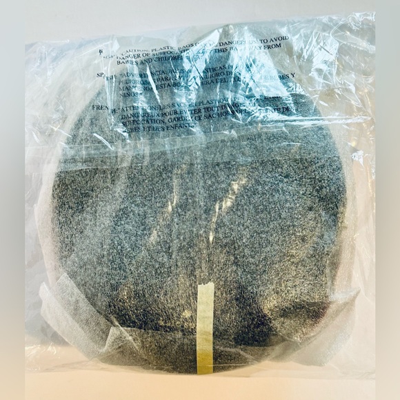 FACTORY SEALED! Kate Spade ♠️ Dottie 3d Ladybug 🐞 Crossbody - Picture 5 of 6